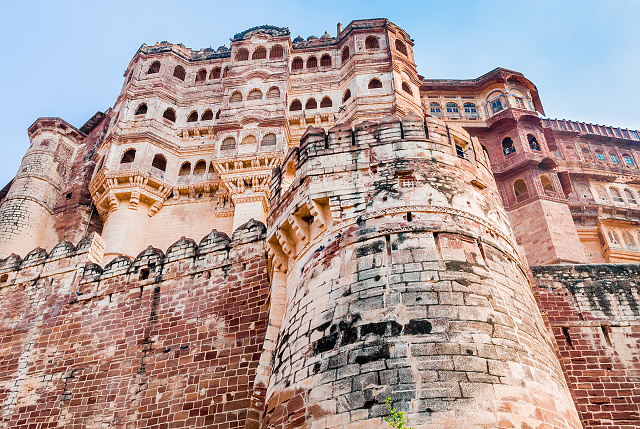 Pevnost Méhrángarh. Její zdi jsou vysoké až 36 a široké 21 metrů. Foto Miroslav Bobek