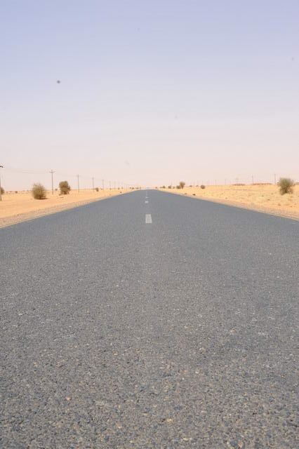 Cesta pouští do Chartúmu je dlouhá