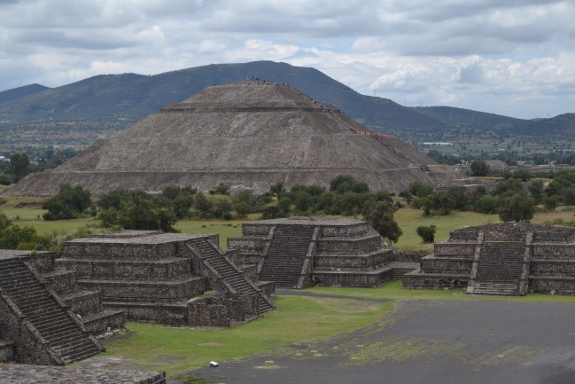 Teotihuacan - Pyramida slunce
