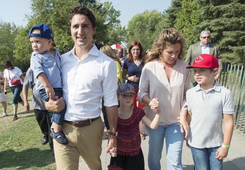 Trudeau s rodinou. Zdroj: https://news.vice.com